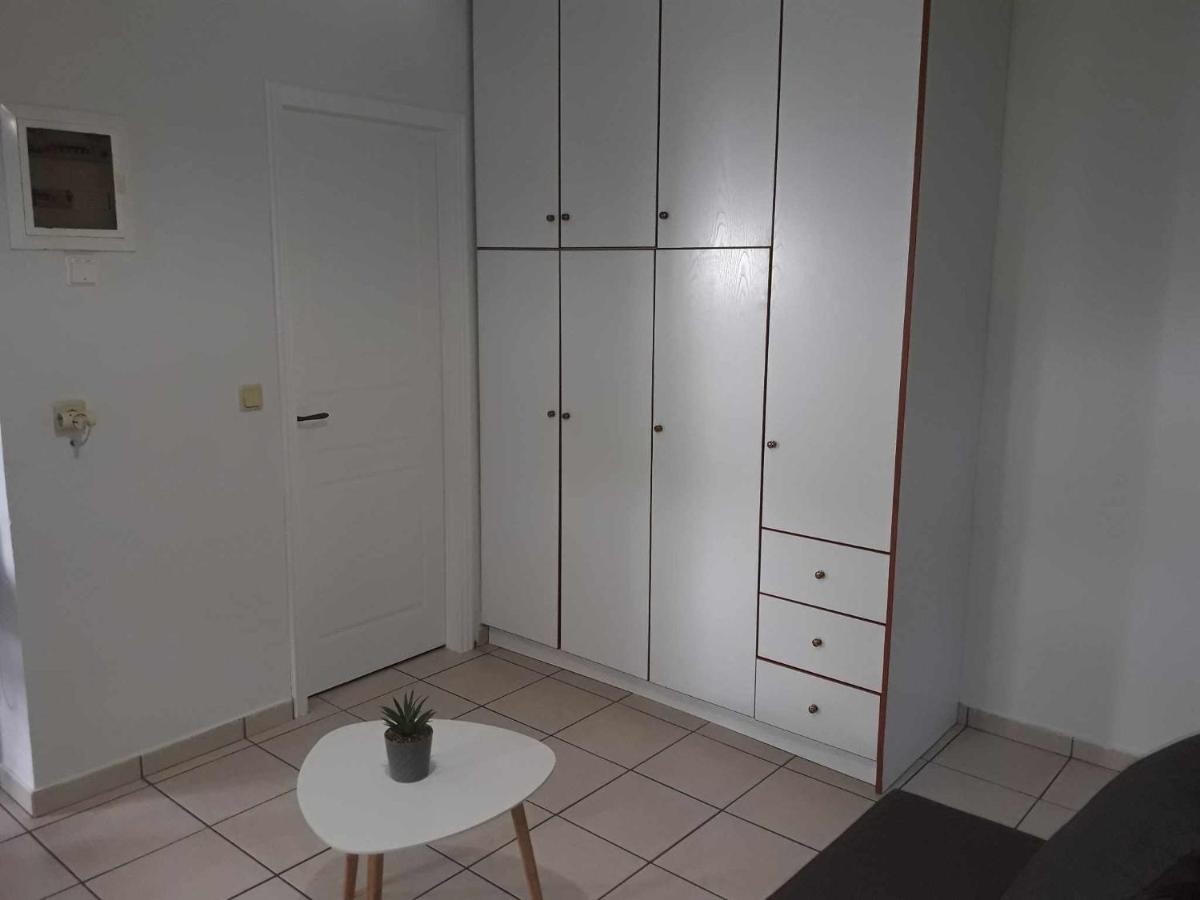 Ferienwohnung Simple, Calm And Center 2 Kalamata Exterior foto
