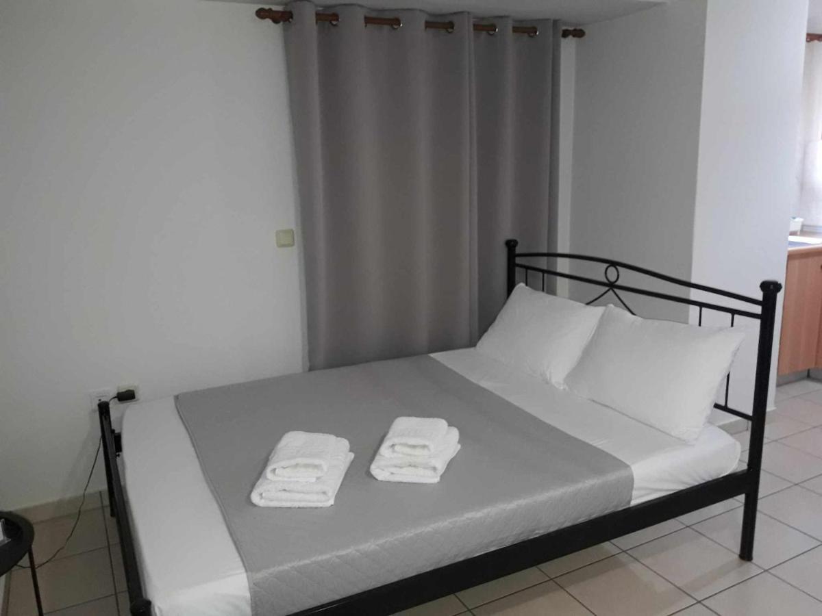 Ferienwohnung Simple, Calm And Center 2 Kalamata Exterior foto