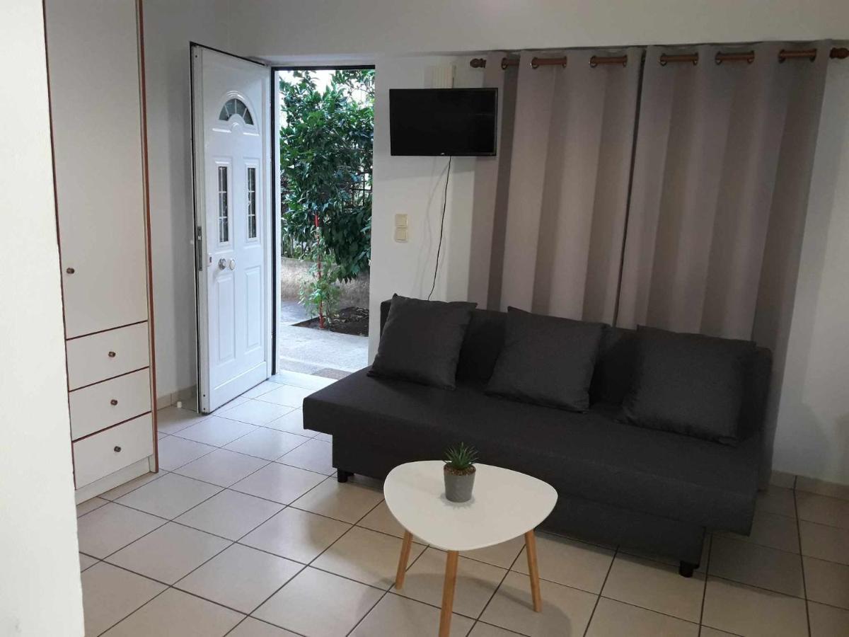 Ferienwohnung Simple, Calm And Center 2 Kalamata Exterior foto